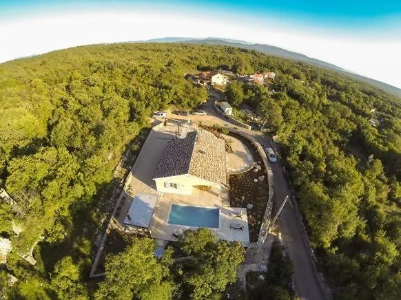 Villa Tilia Kras 0*,